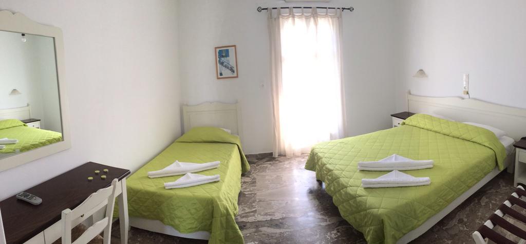 Pension Askas Aegiali Room photo